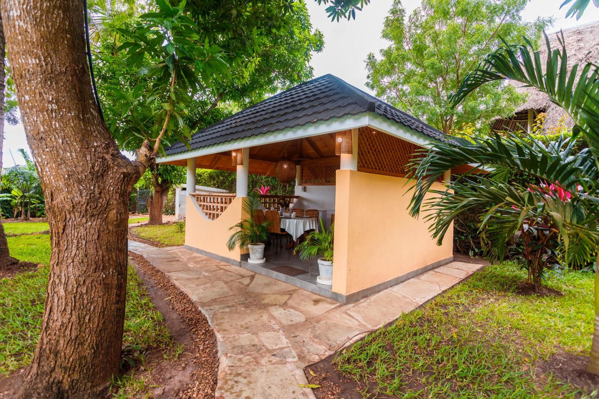 Diani Beach-Villa Kirsch Галу Экстерьер фото